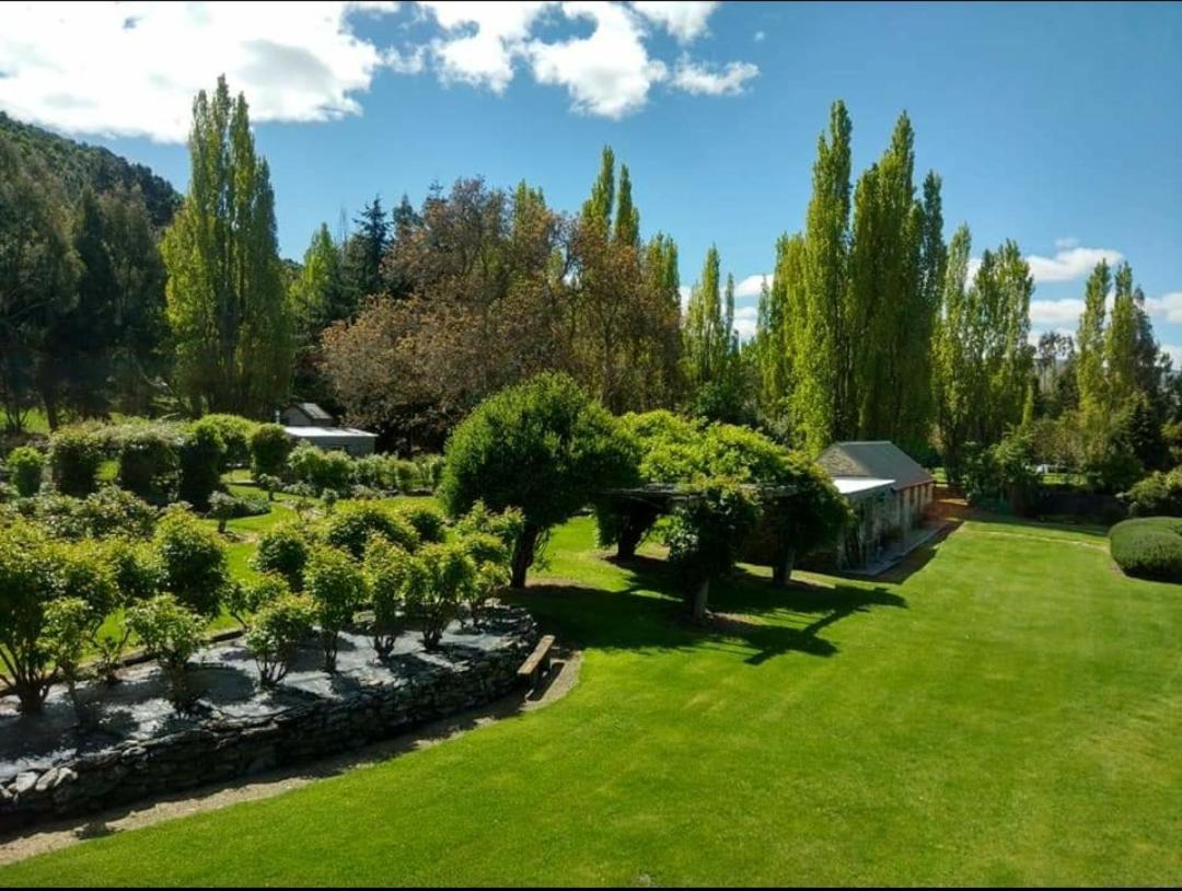 Queensberry Inn ภายนอก รูปภาพ